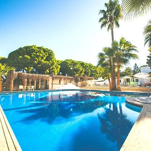 Hotel Pine Bay Club (Adults Only)